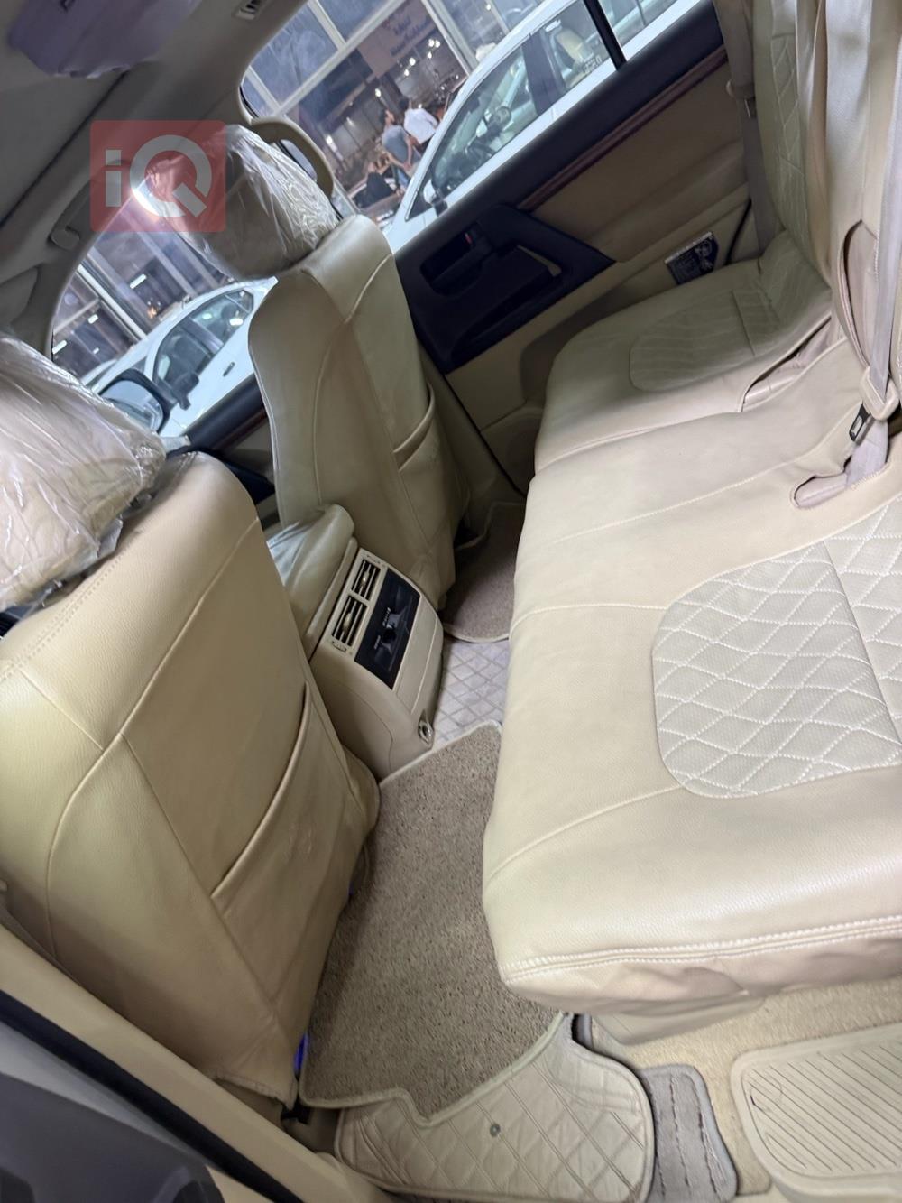 تويوتا لاندكروزر